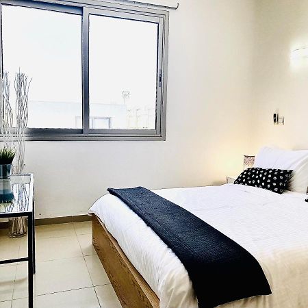 The Penthouse 401 Apartment ลาร์นาคา ภายนอก รูปภาพ