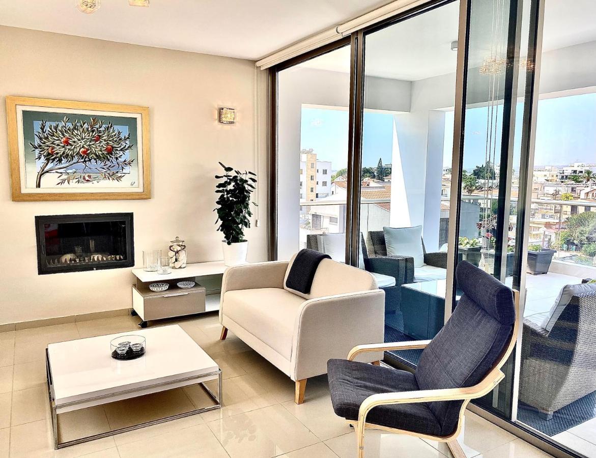 The Penthouse 401 Apartment ลาร์นาคา ภายนอก รูปภาพ